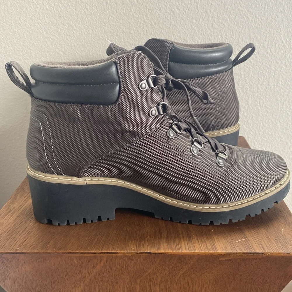 Sonoma Goods For Life Oleen Gray Water Repellent Hiking Boots, Women’s 11